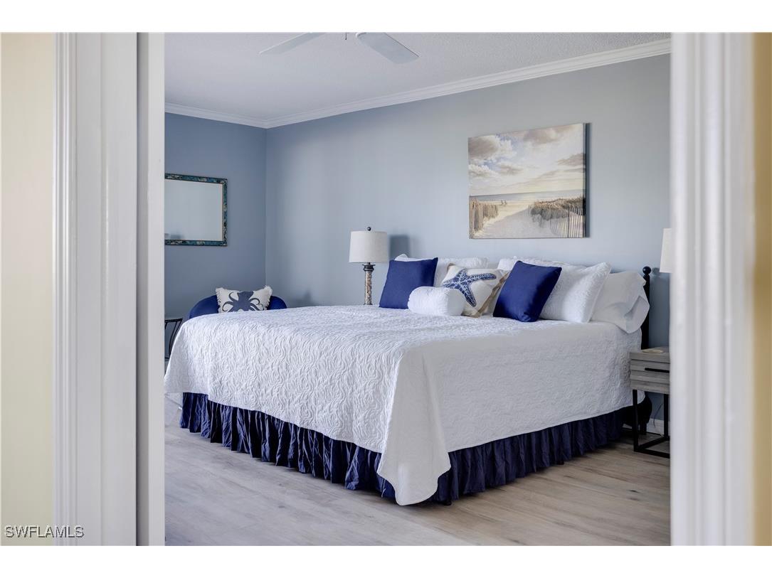 2445 W Gulf Drive #21E Sanibel FL 33957 225029822 image16