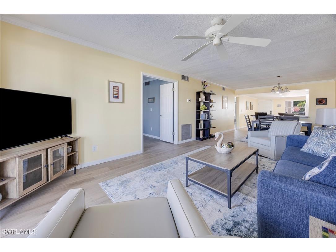 2445 W Gulf Drive #21E Sanibel FL 33957 225029822 image6