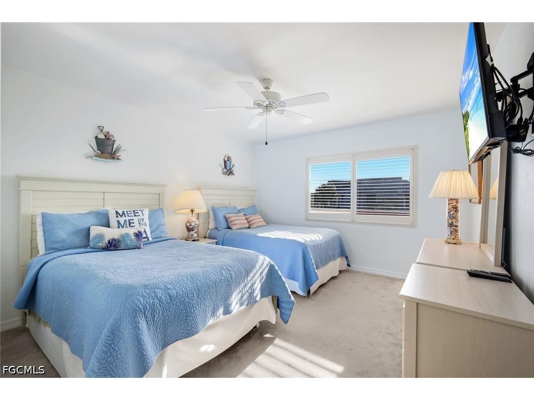 2445 W Gulf Drive #32E Sanibel FL 33957 2026014631 image19