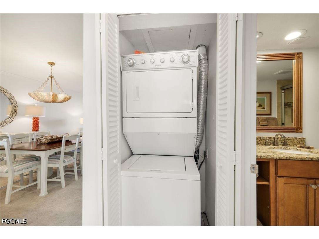 2445 W Gulf Drive #32E Sanibel FL 33957 2026014631 image21