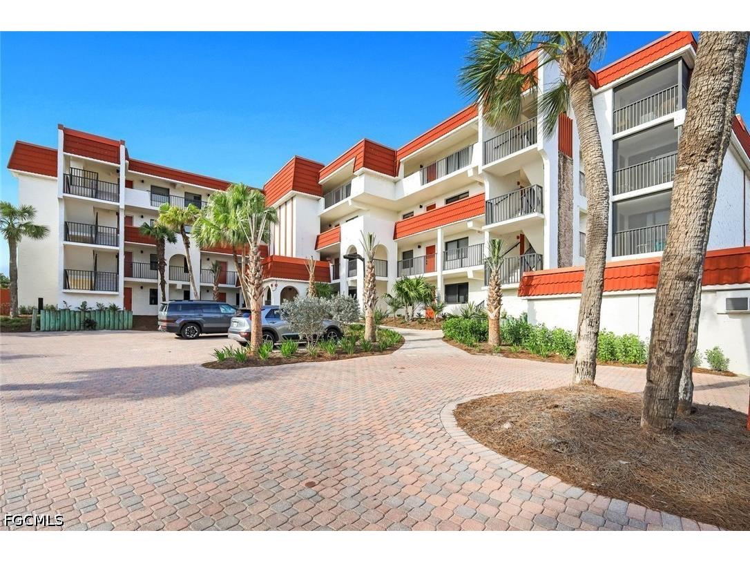 2445 W Gulf Drive #32E Sanibel FL 33957 2026014631 image4