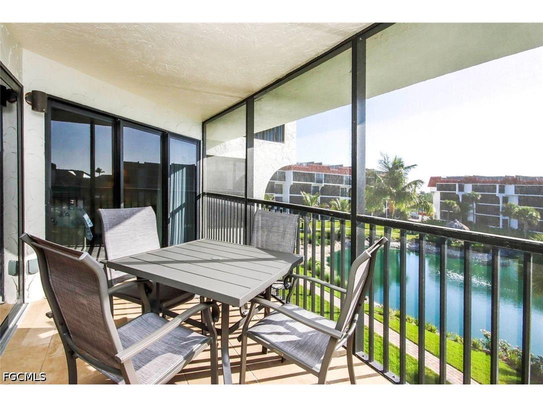 2445 W Gulf Drive #35B Sanibel FL 33957 2026017605 image4
