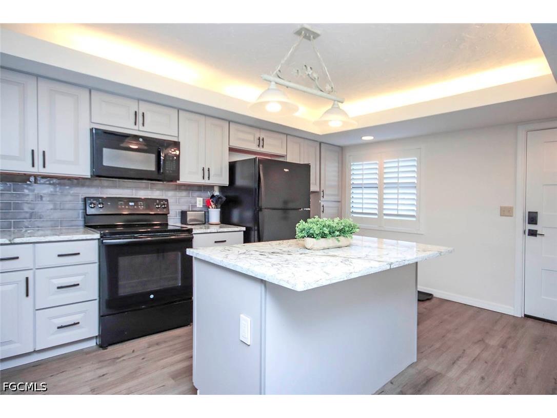 2445 W Gulf Drive #35B Sanibel FL 33957 2026017605 image8
