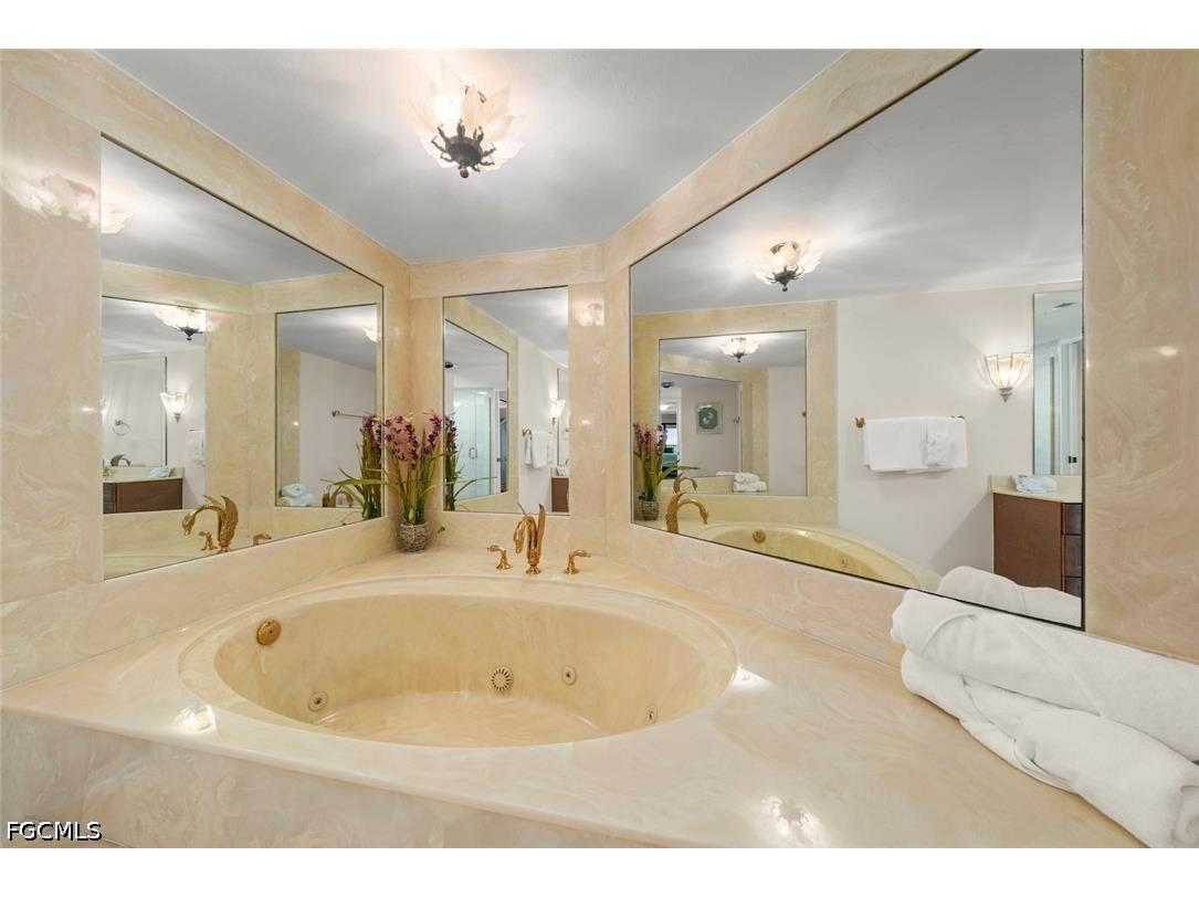 2445 W Gulf Drive #44A Sanibel FL 33957 2026016424 image34