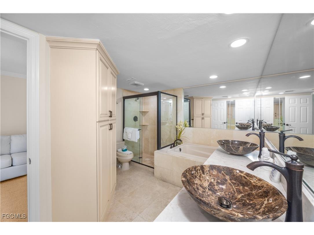 2445 W Gulf Drive #44E Sanibel FL 33957 2025022076 image14