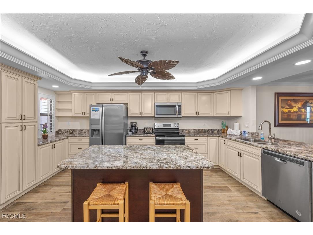 2445 W Gulf Drive #44E Sanibel FL 33957 2025022076 image6