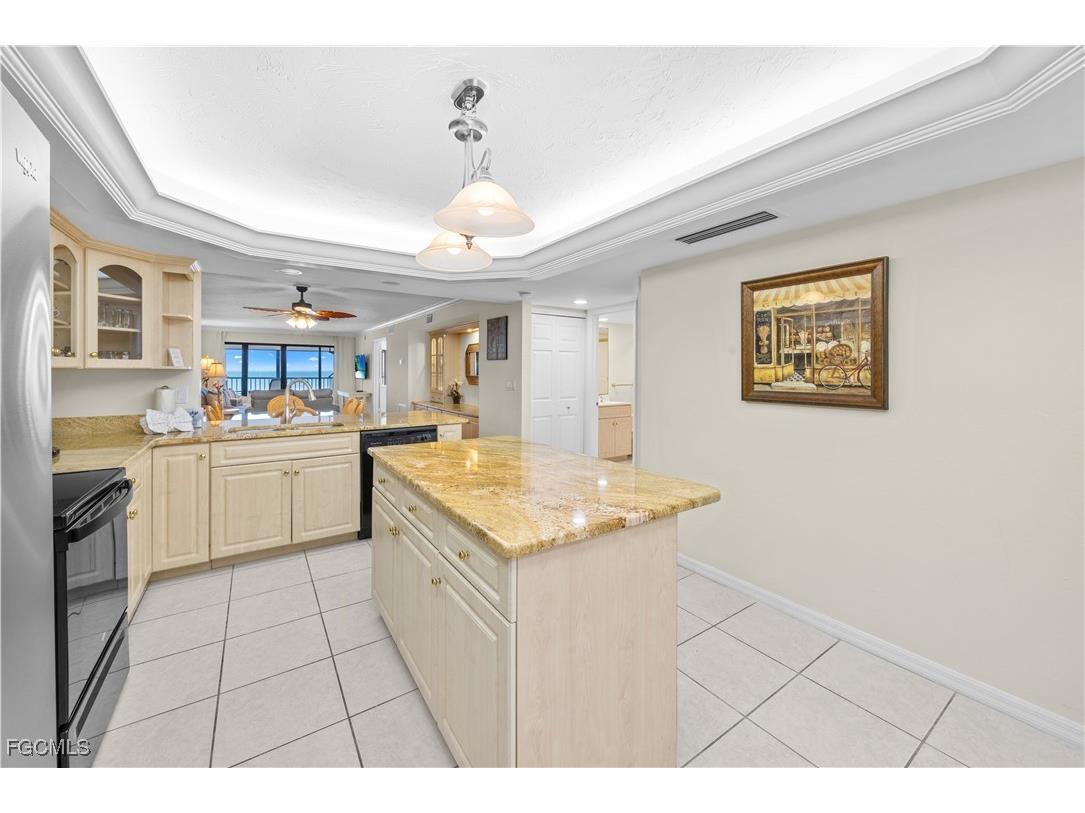 2445 W Gulf Drive #45A Sanibel FL 33957 2025022172 image2