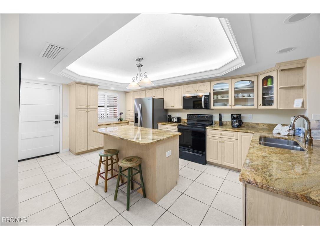 2445 W Gulf Drive #45A Sanibel FL 33957 2025022172 image3