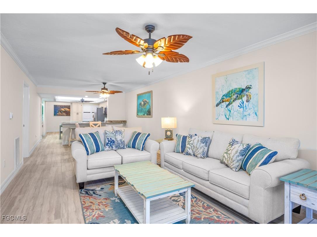 2445 W Gulf Drive #4E Sanibel FL 33957 2025022074 image14