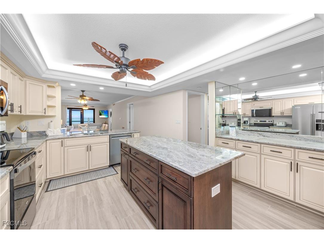 2445 W Gulf Drive #4E Sanibel FL 33957 2025022074 image17