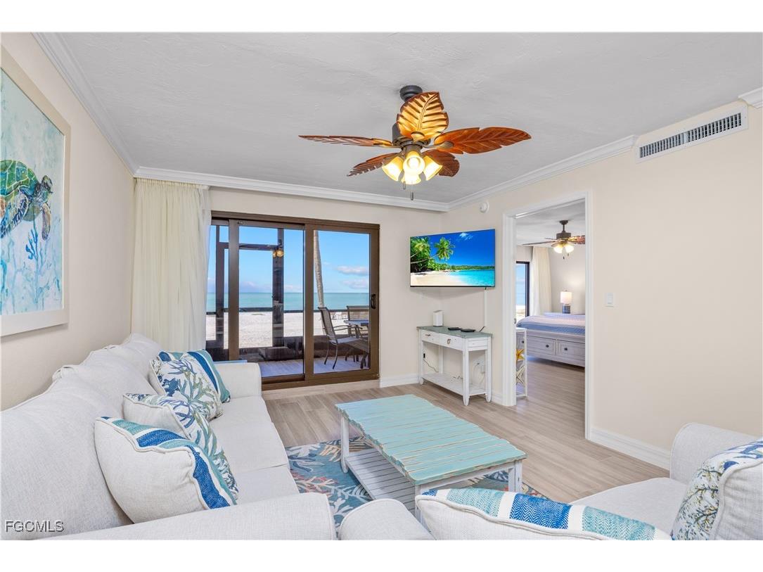 2445 W Gulf Drive #4E Sanibel FL 33957 2025022074 image20