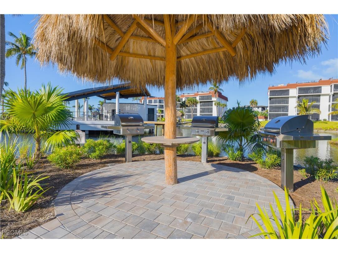 2445 W Gulf Drive #4E Sanibel FL 33957 2025022074 image32