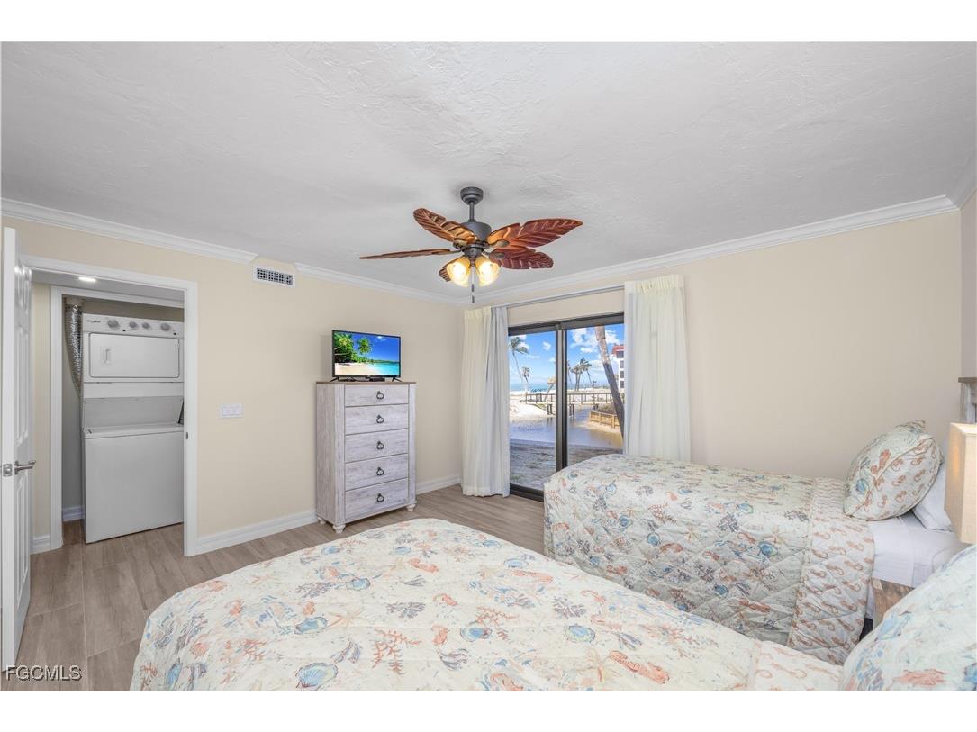 2445 W Gulf Drive #4E Sanibel FL 33957 2025022074 image4