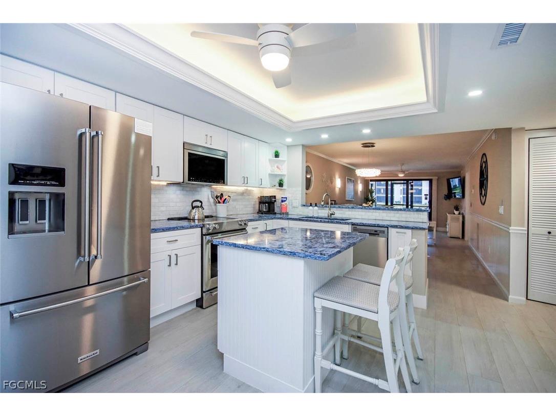 2445 W Gulf Drive #5D Sanibel FL 33957 2026008859 image12