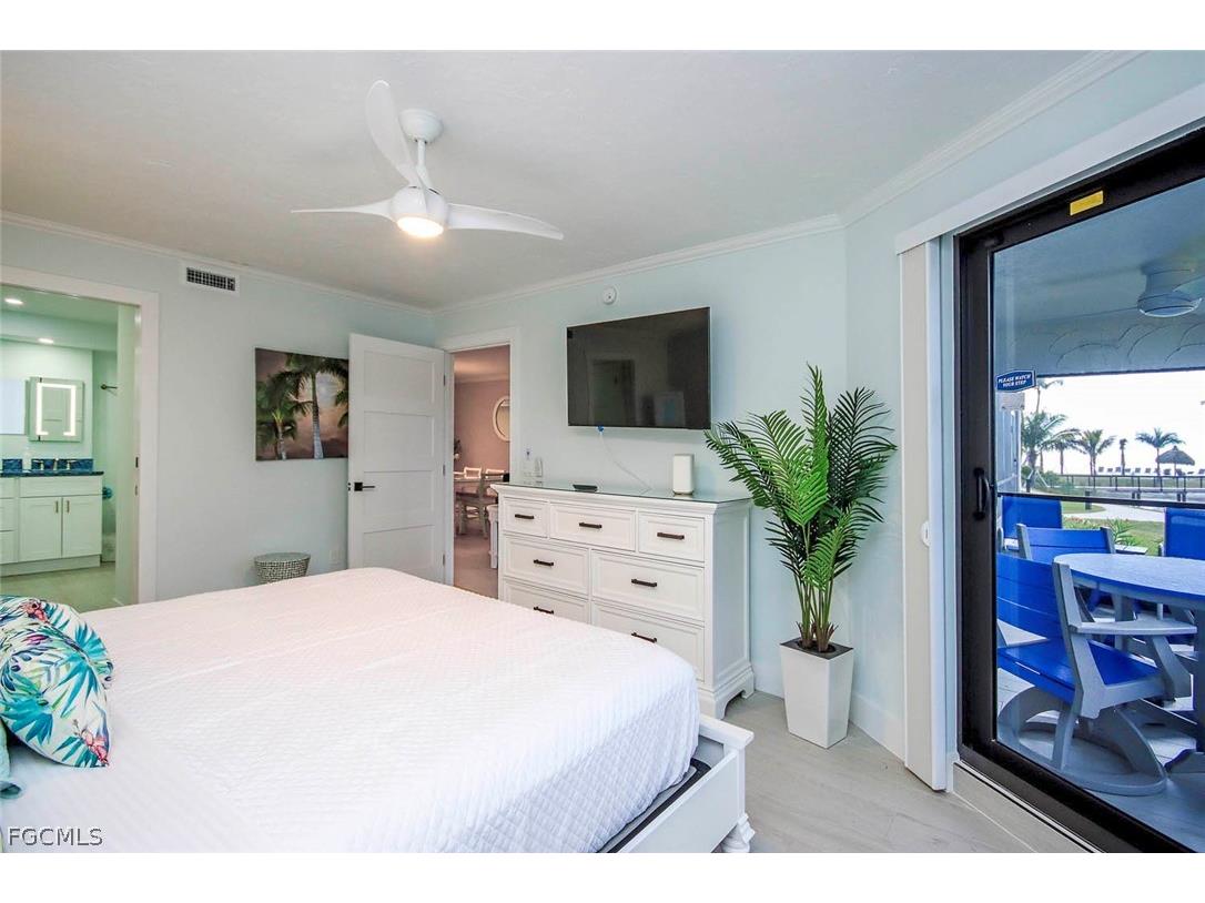 2445 W Gulf Drive #5D Sanibel FL 33957 2026008859 image14