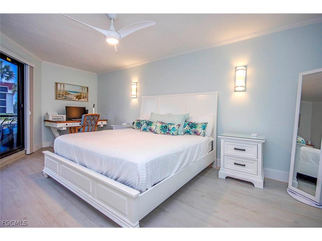 2445 W Gulf Drive #5D Sanibel FL 33957 2026008859 image15
