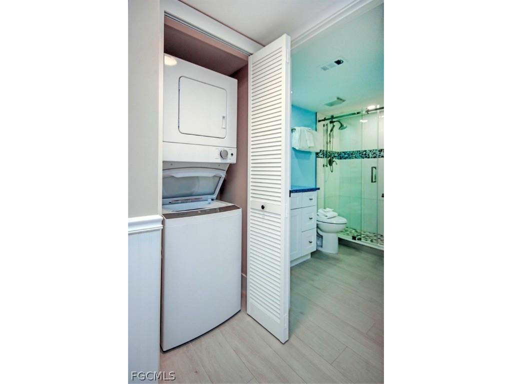 2445 W Gulf Drive #5D Sanibel FL 33957 2026008859 image21