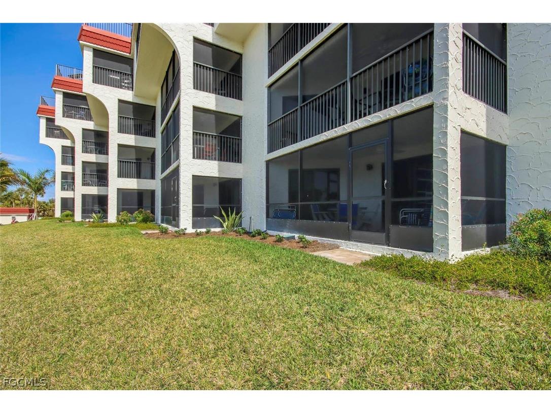 2445 W Gulf Drive #5D Sanibel FL 33957 2026008859 image22