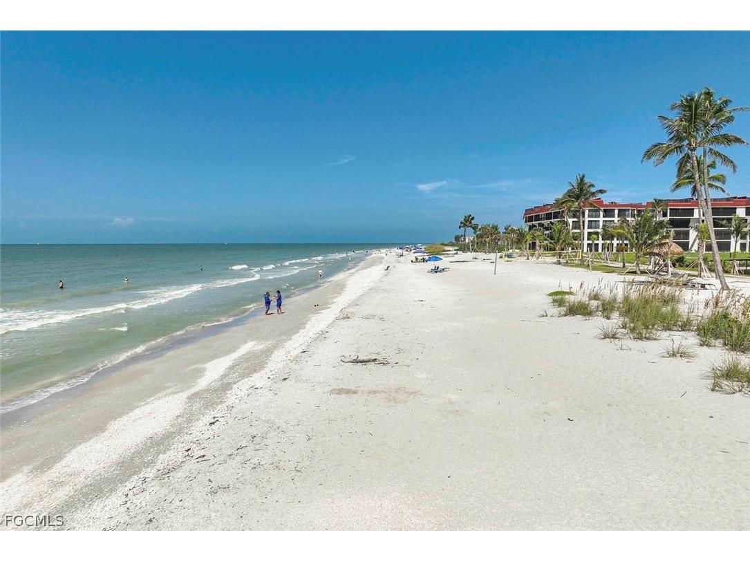 2445 W Gulf Drive #5D Sanibel FL 33957 2026008859 image32