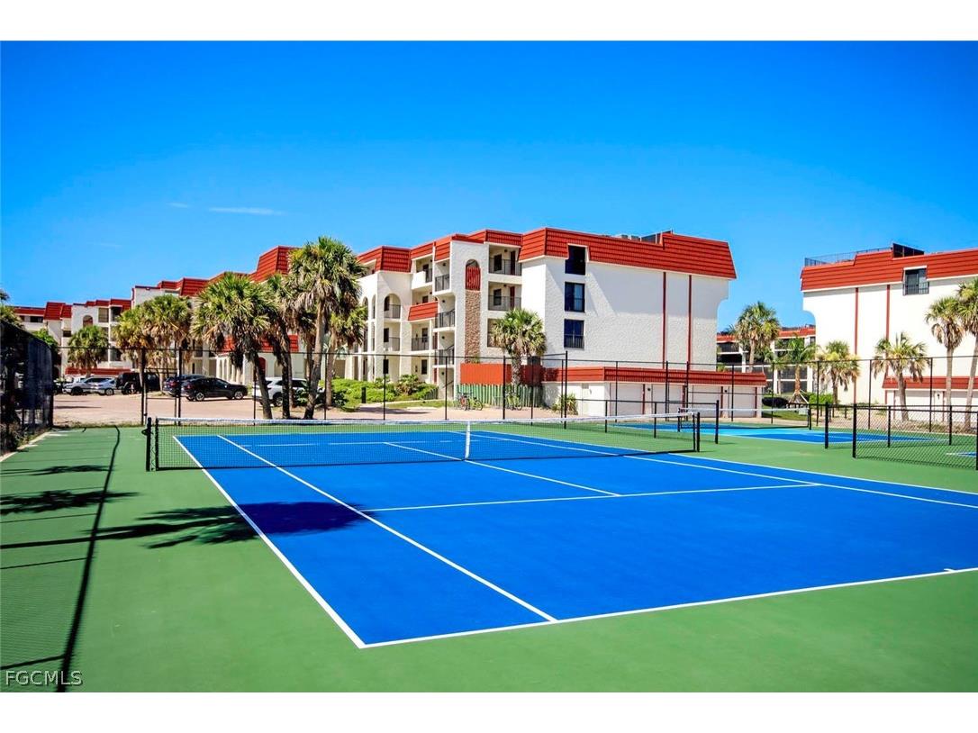 2445 W Gulf Drive #5D Sanibel FL 33957 2026008859 image35