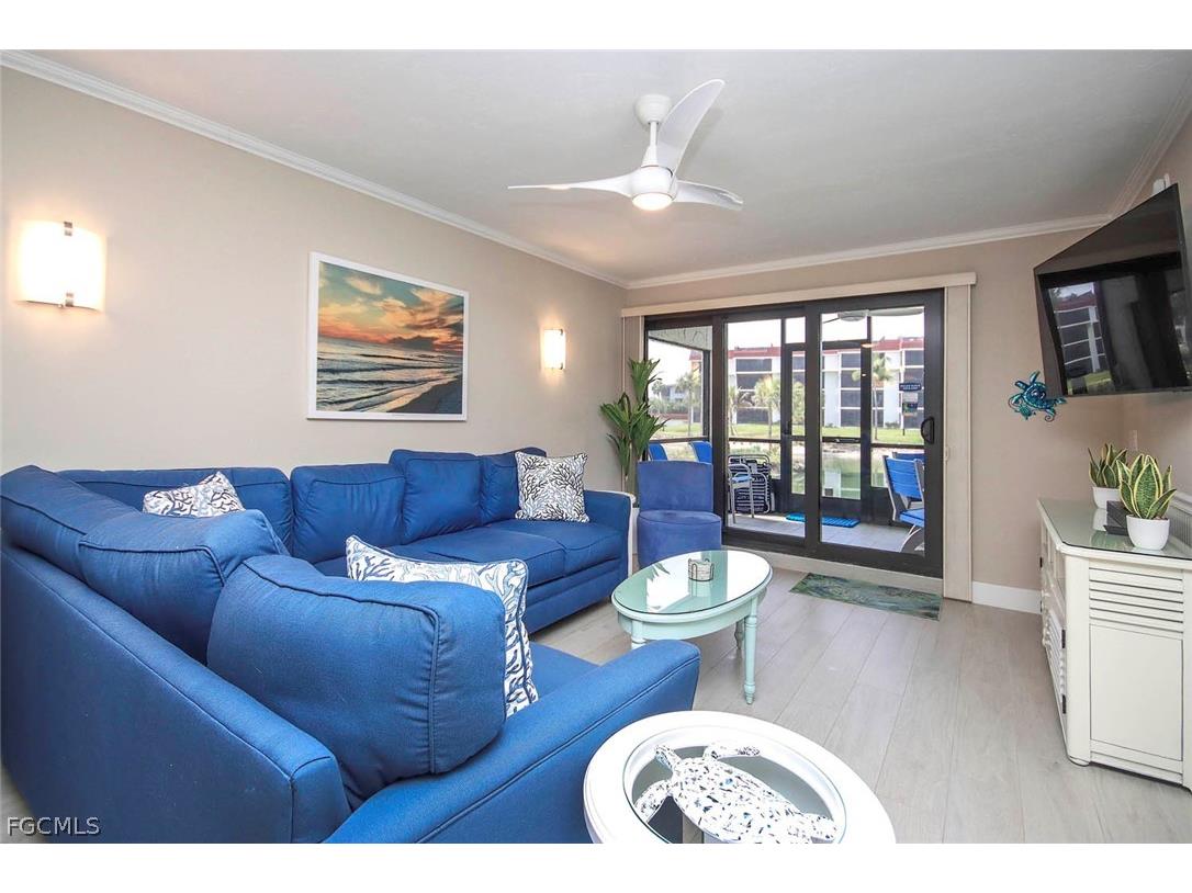 2445 W Gulf Drive #5D Sanibel FL 33957 2026008859 image4
