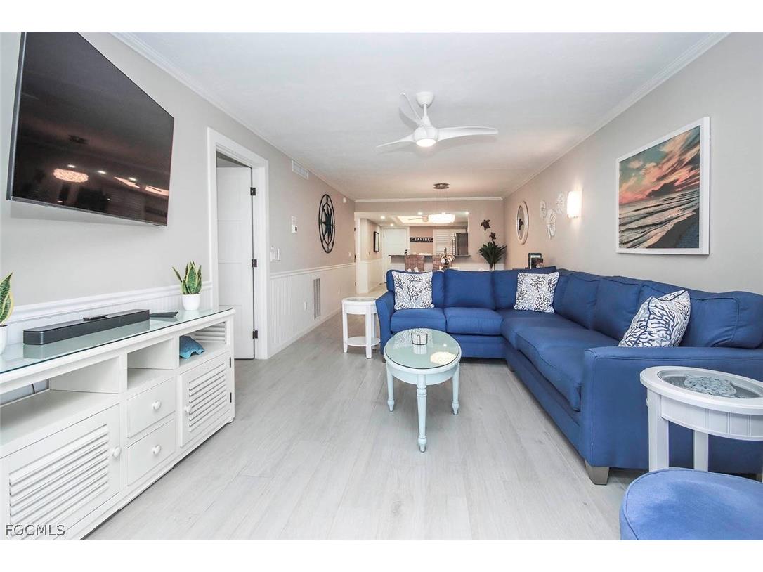2445 W Gulf Drive #5D Sanibel FL 33957 2026008859 image6