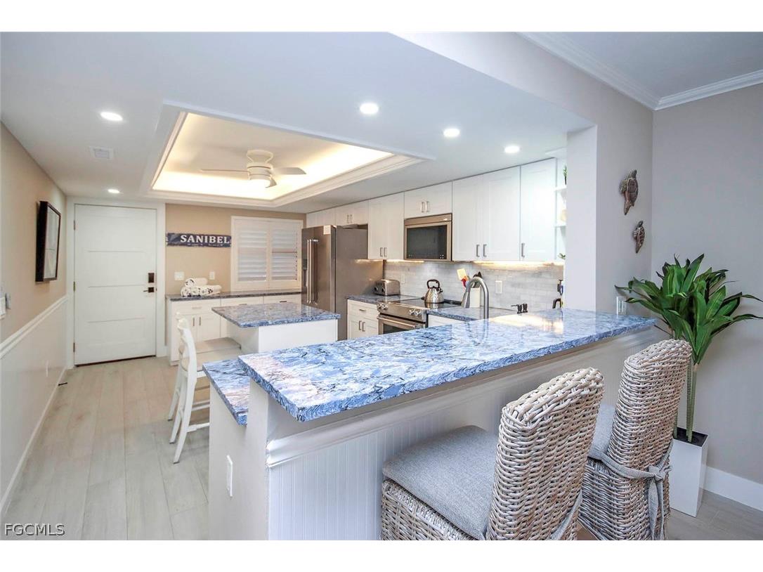 2445 W Gulf Drive #5D Sanibel FL 33957 2026008859 image8