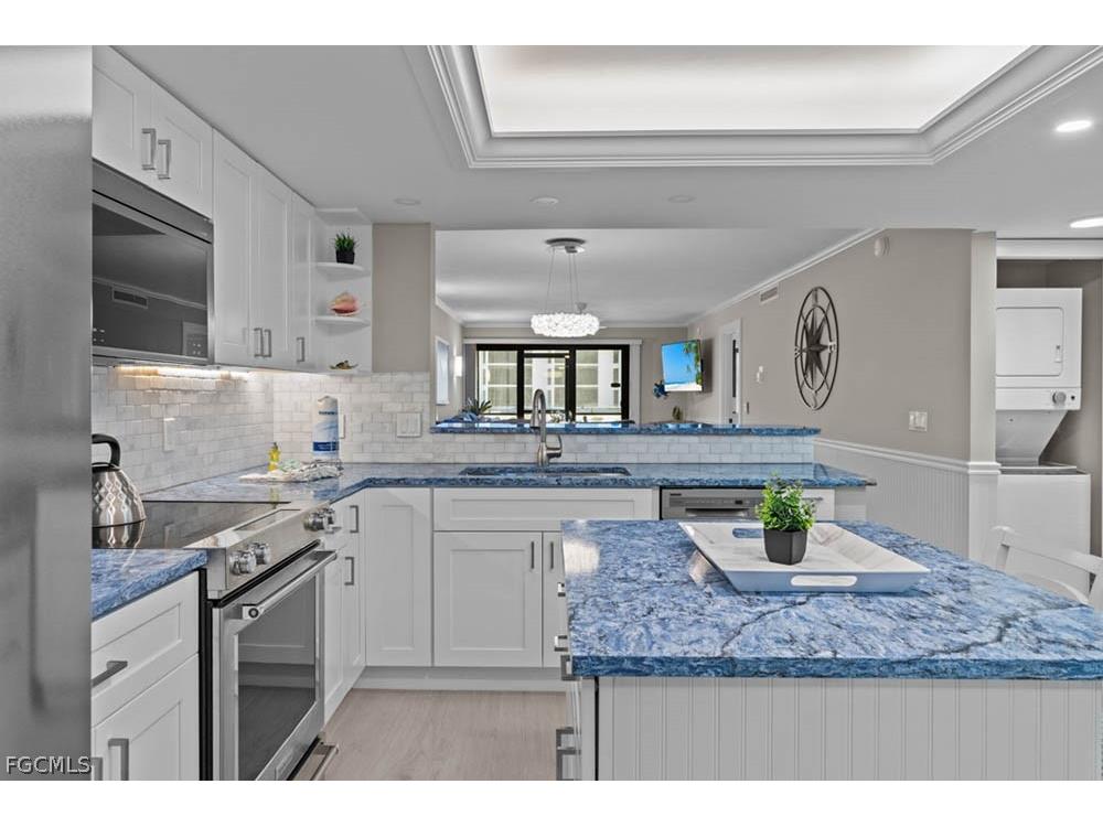 2445 W Gulf Drive #5D Sanibel FL 33957 2026008859 image9