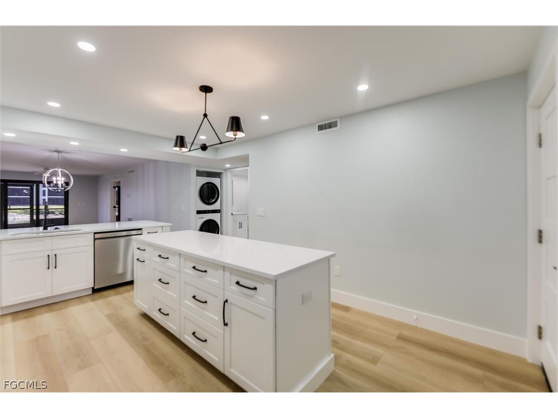 2445 W Gulf Drive #6D Sanibel FL 33957 2026009141 image3