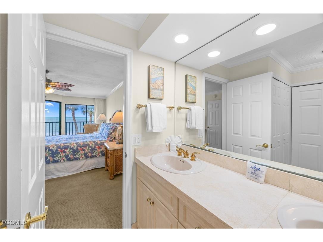 2445 W Gulf Drive #A25 Sanibel FL 33957 222046023 image18