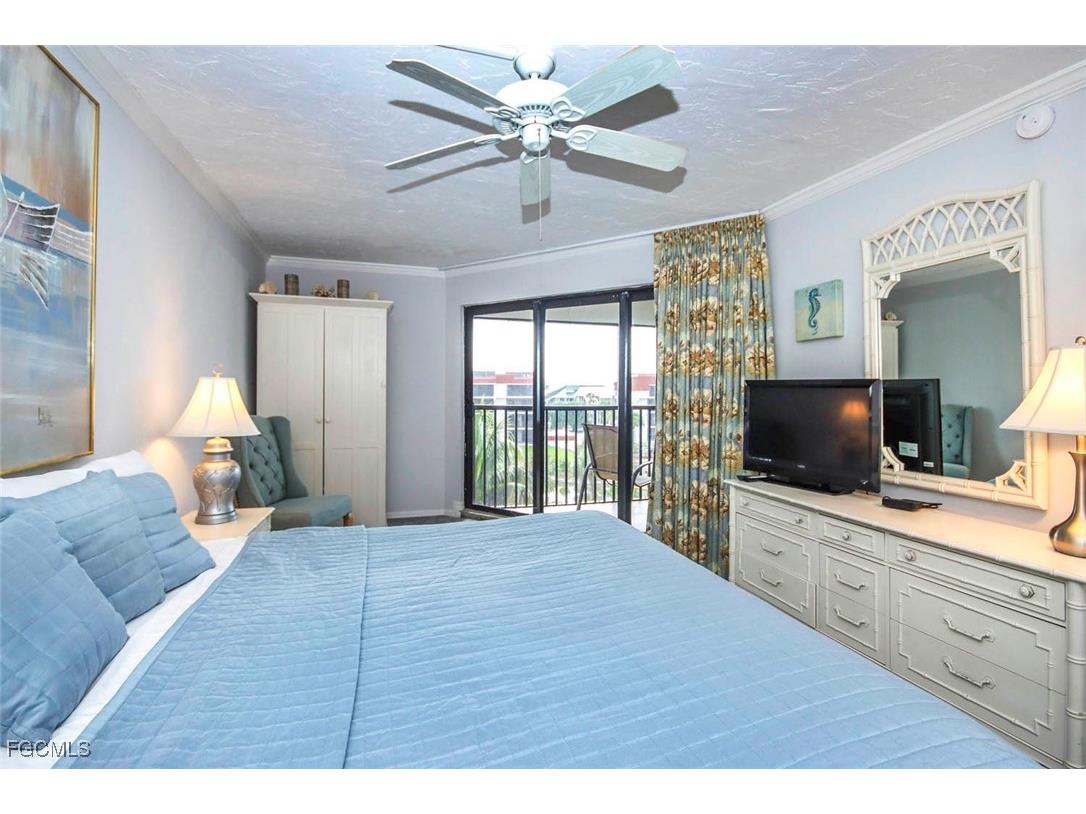 2445 W Gulf Drive #B44 Sanibel FL 33957 2025010664 image21
