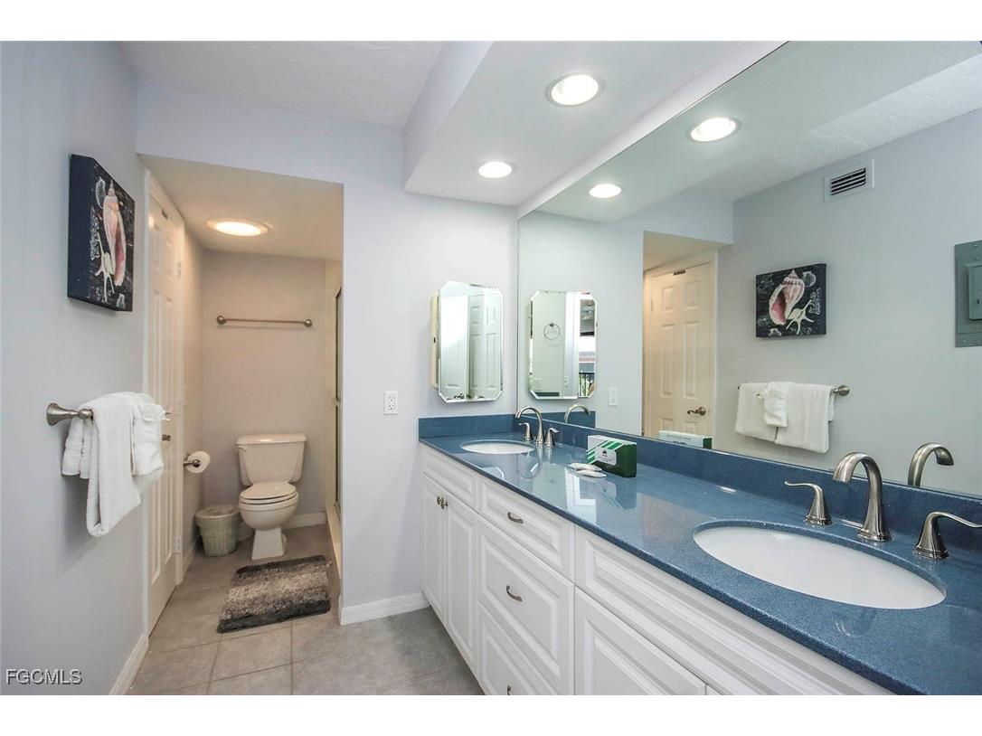 2445 W Gulf Drive #B44 Sanibel FL 33957 2025010664 image22