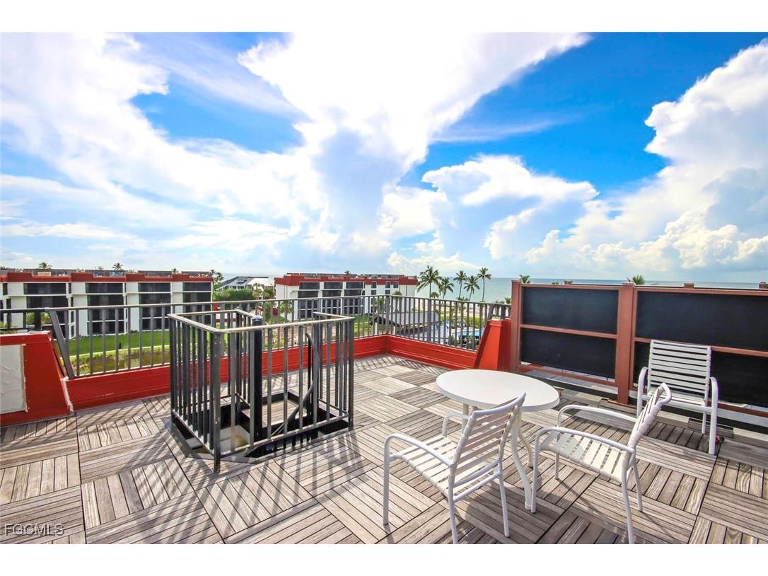 2445 W Gulf Drive #B44 Sanibel FL 33957 2025010664 image3