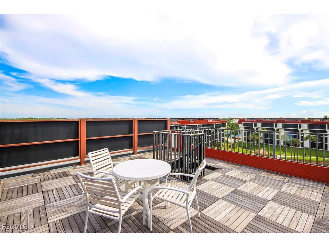 2445 W Gulf Drive #B44 Sanibel FL 33957 2025010664 image4