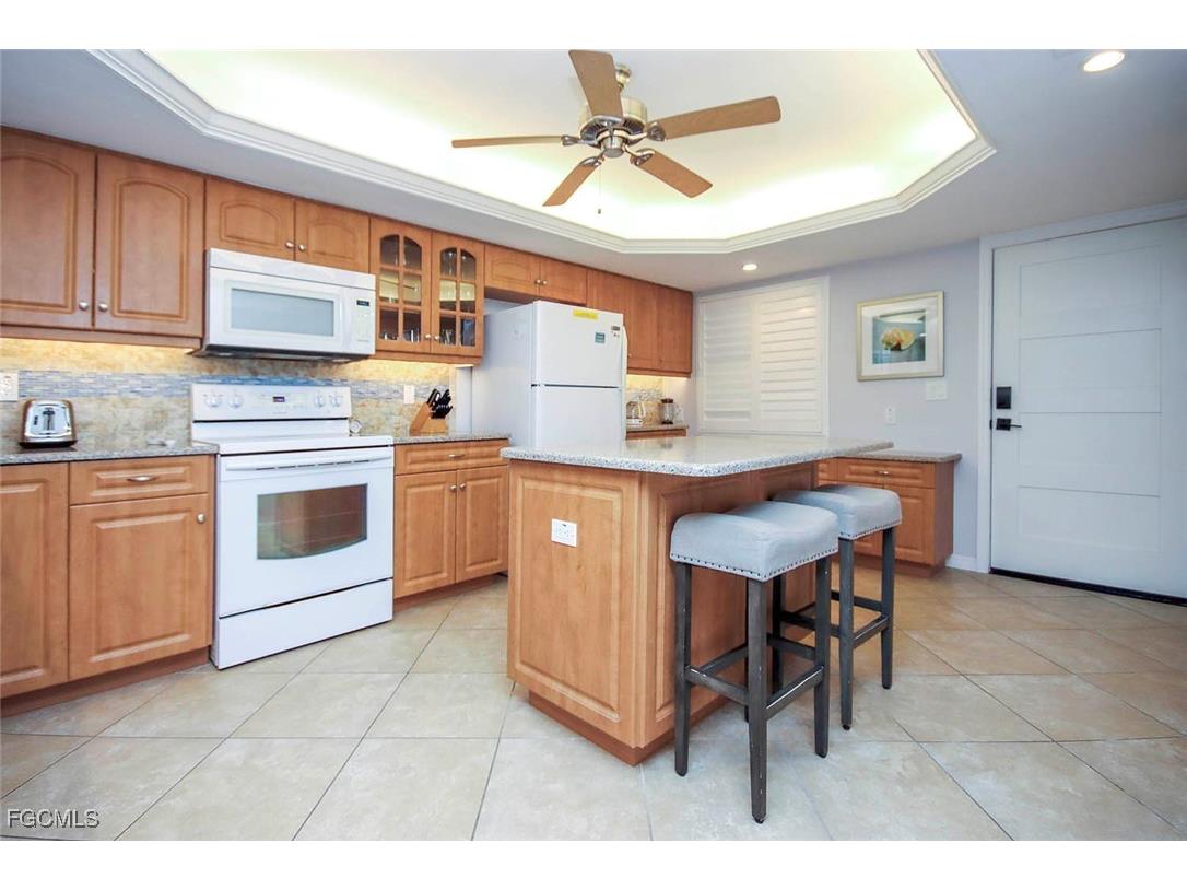 2445 W Gulf Drive #B44 Sanibel FL 33957 2025010664 image7