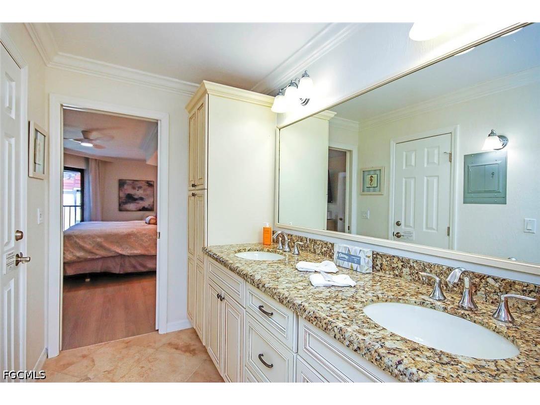 2445 W Gulf Drive #D41 Sanibel FL 33957 2026019420 image18
