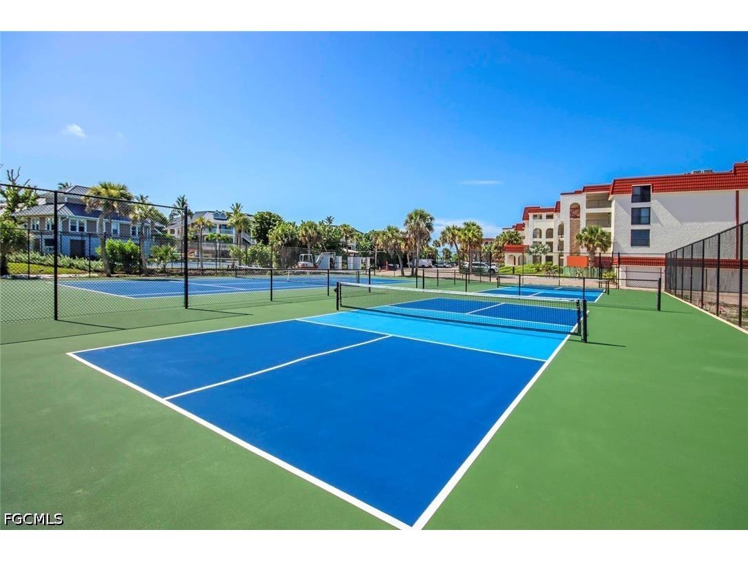 2445 W Gulf Drive #D41 Sanibel FL 33957 2026019420 image32