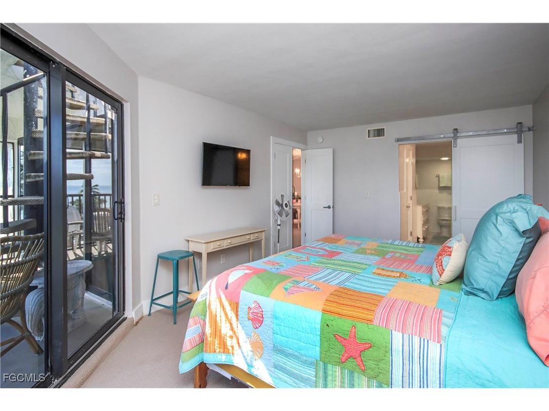  Sanibel FL 33957 2025017075 image18