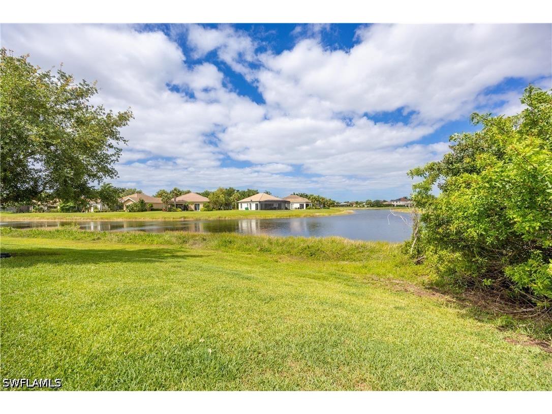 2446 Heydon Circle E Naples FL 34120 226015913 image34