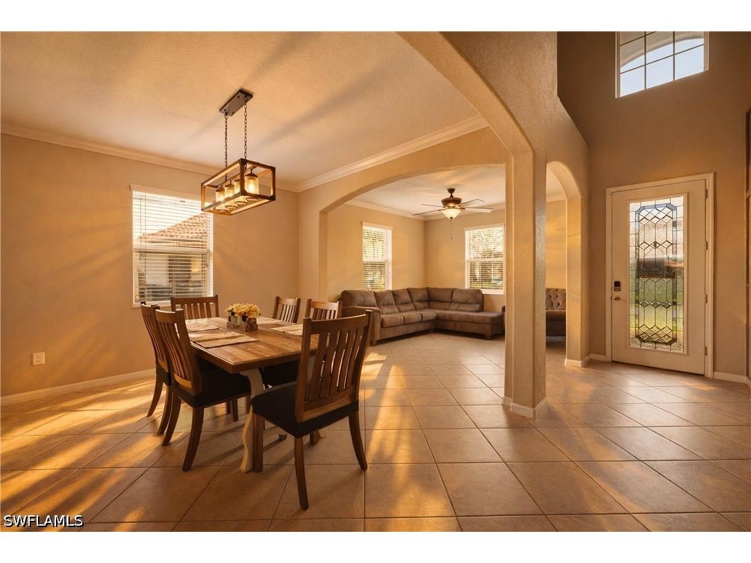 2446 Heydon Circle E Naples FL 34120 226015913 image5