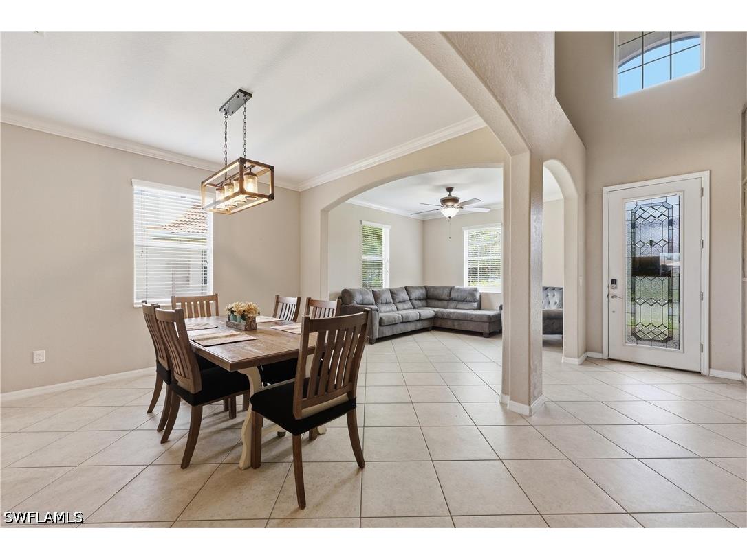 2446 Heydon Circle E Naples FL 34120 226015913 image8
