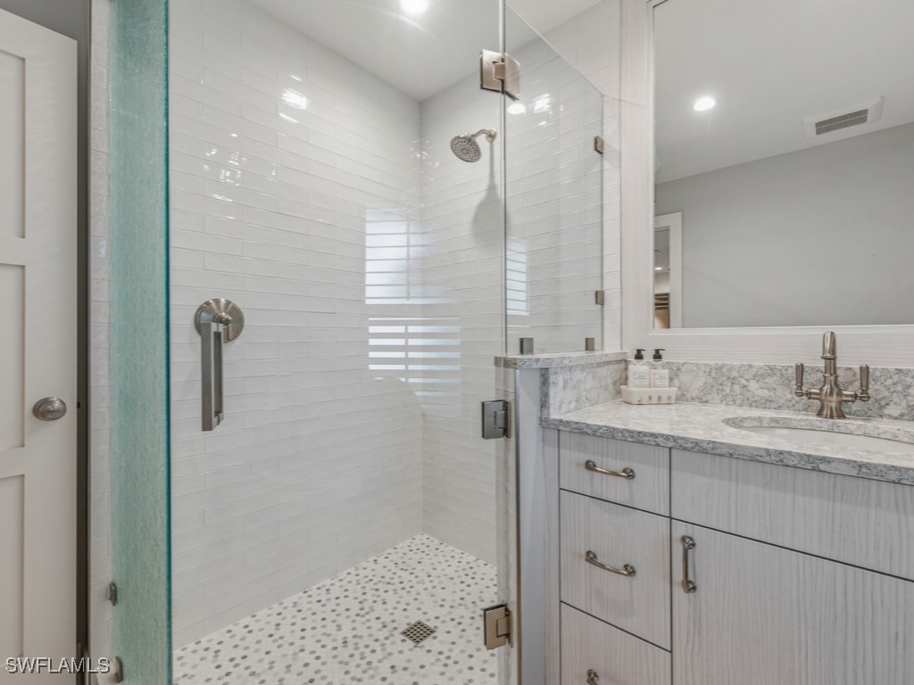 2448 Harbor Road Naples FL 34104 225080561 image19