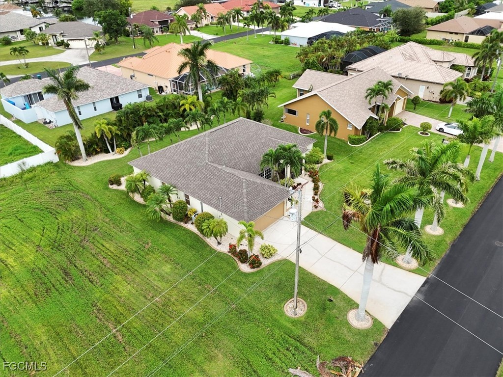 2448 Miracle Parkway Cape Coral FL 33914 2025009027 image3
