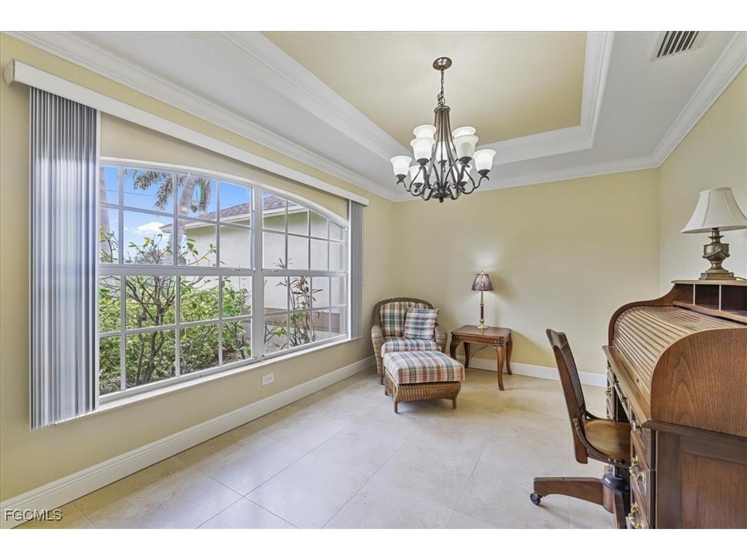 2448 Miracle Parkway Cape Coral FL 33914 2025009027 image9