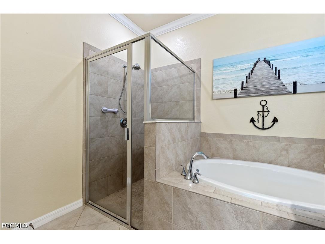 2449 Caslotti Way Cape Coral FL 33909 2026015397 image18