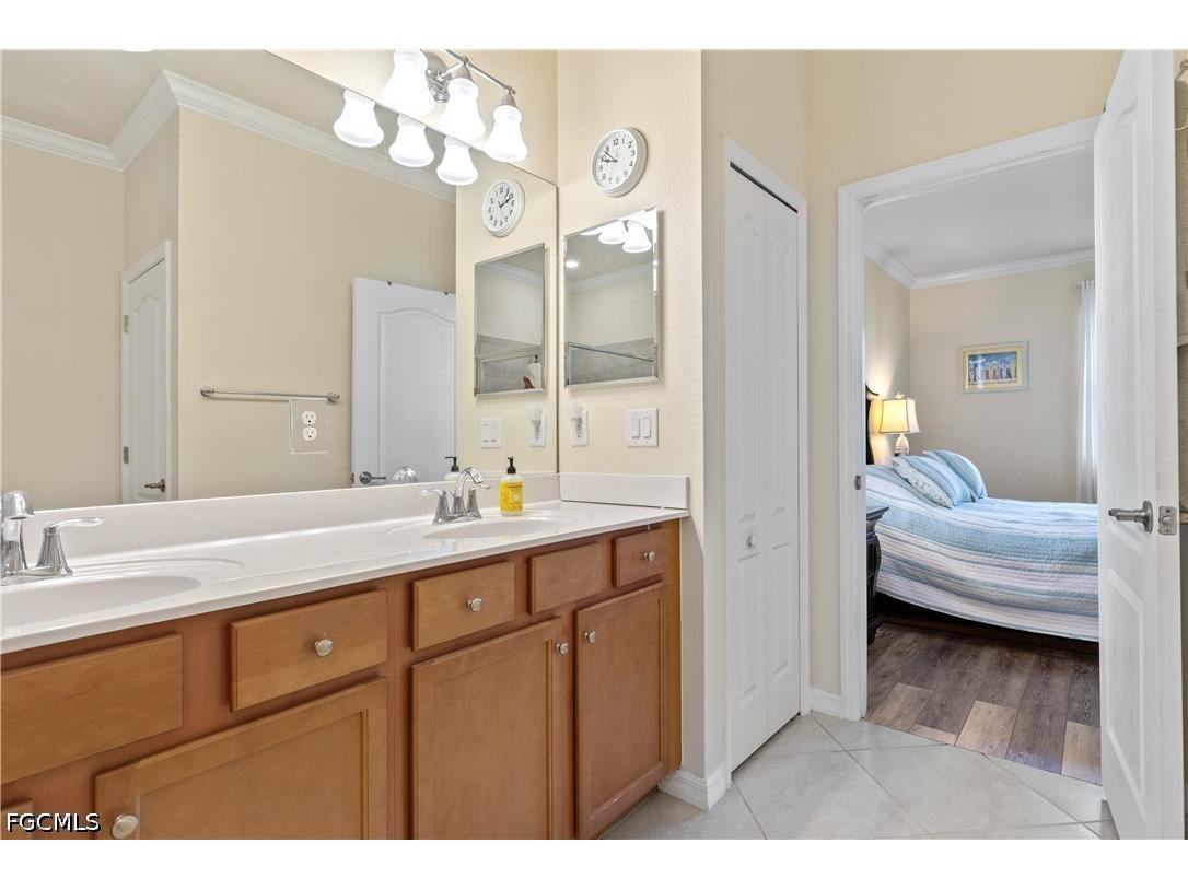 2449 Caslotti Way Cape Coral FL 33909 2026015397 image19