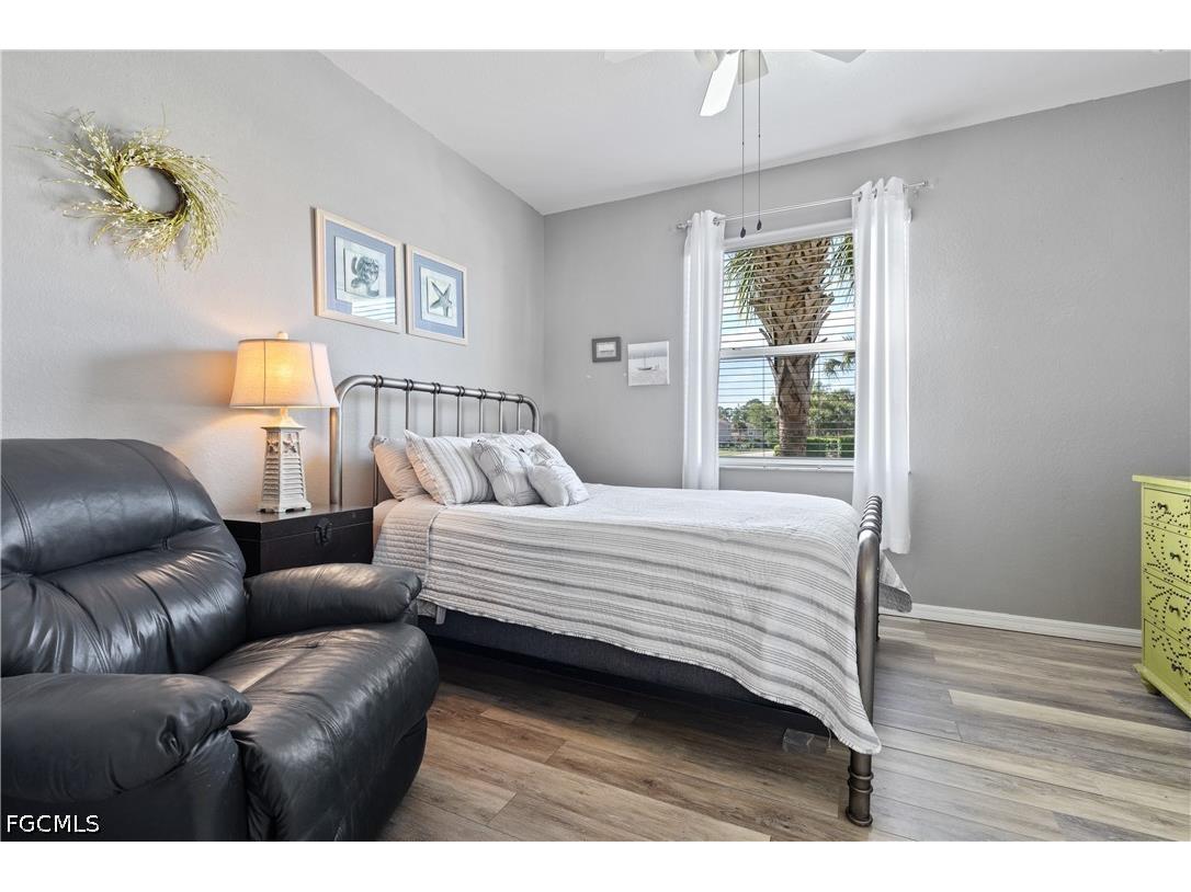 2449 Caslotti Way Cape Coral FL 33909 2026015397 image20