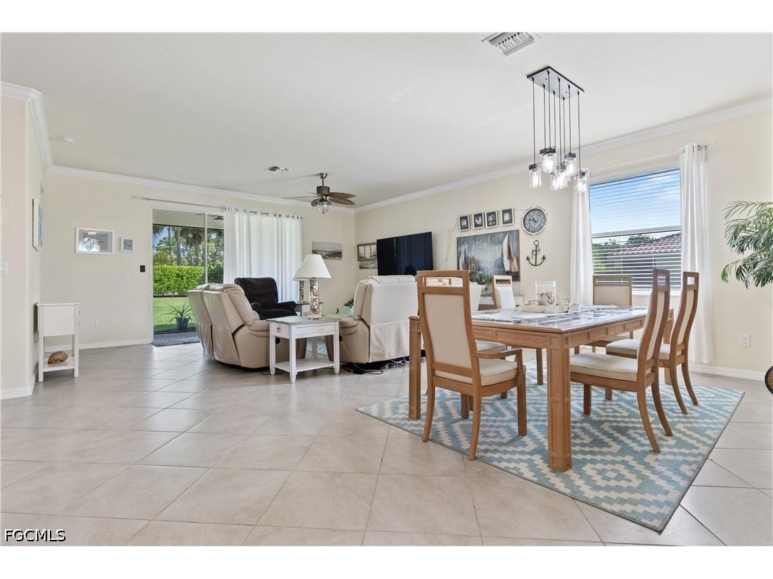2449 Caslotti Way Cape Coral FL 33909 2026015397 image3