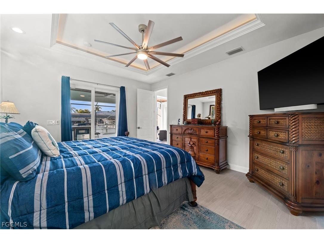 2449 Macadamia Street Saint James City FL 33956 2026007808 image21