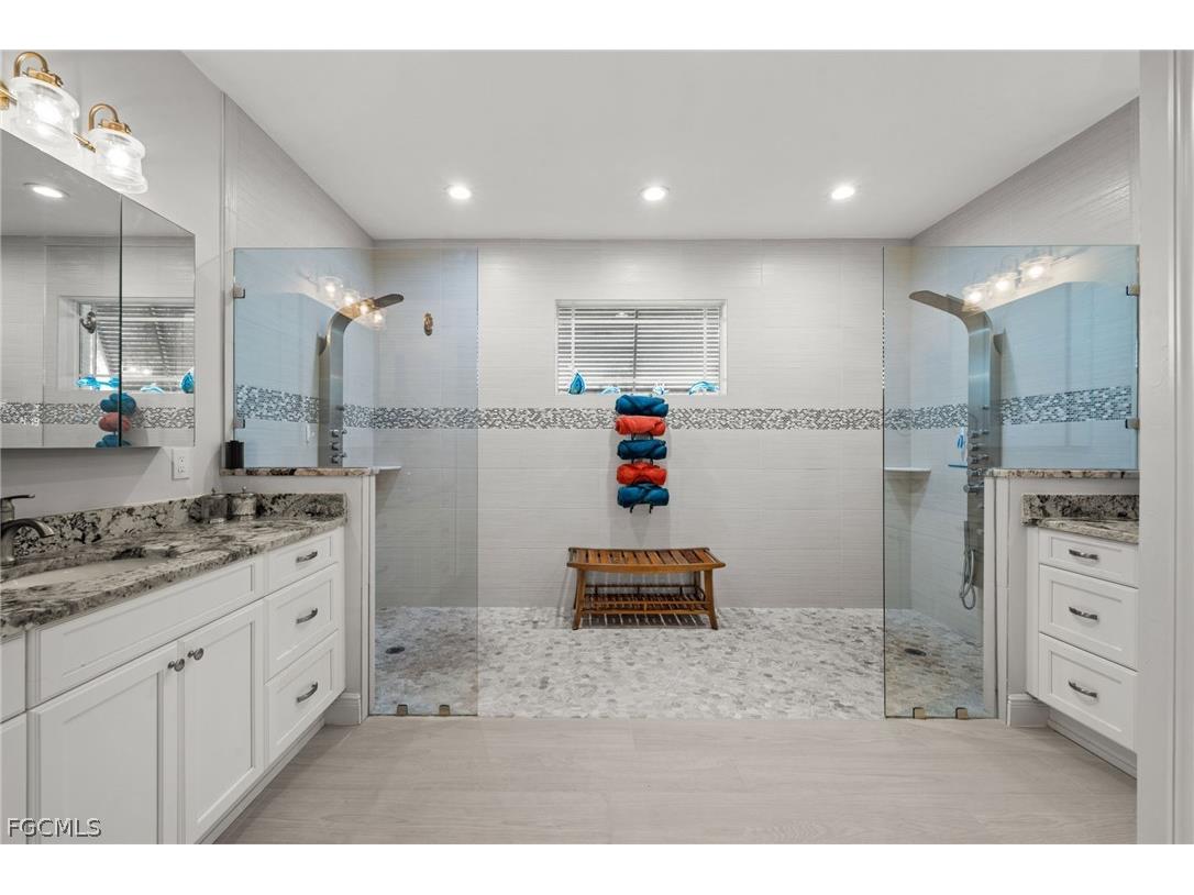 2449 Macadamia Street Saint James City FL 33956 2026007808 image23